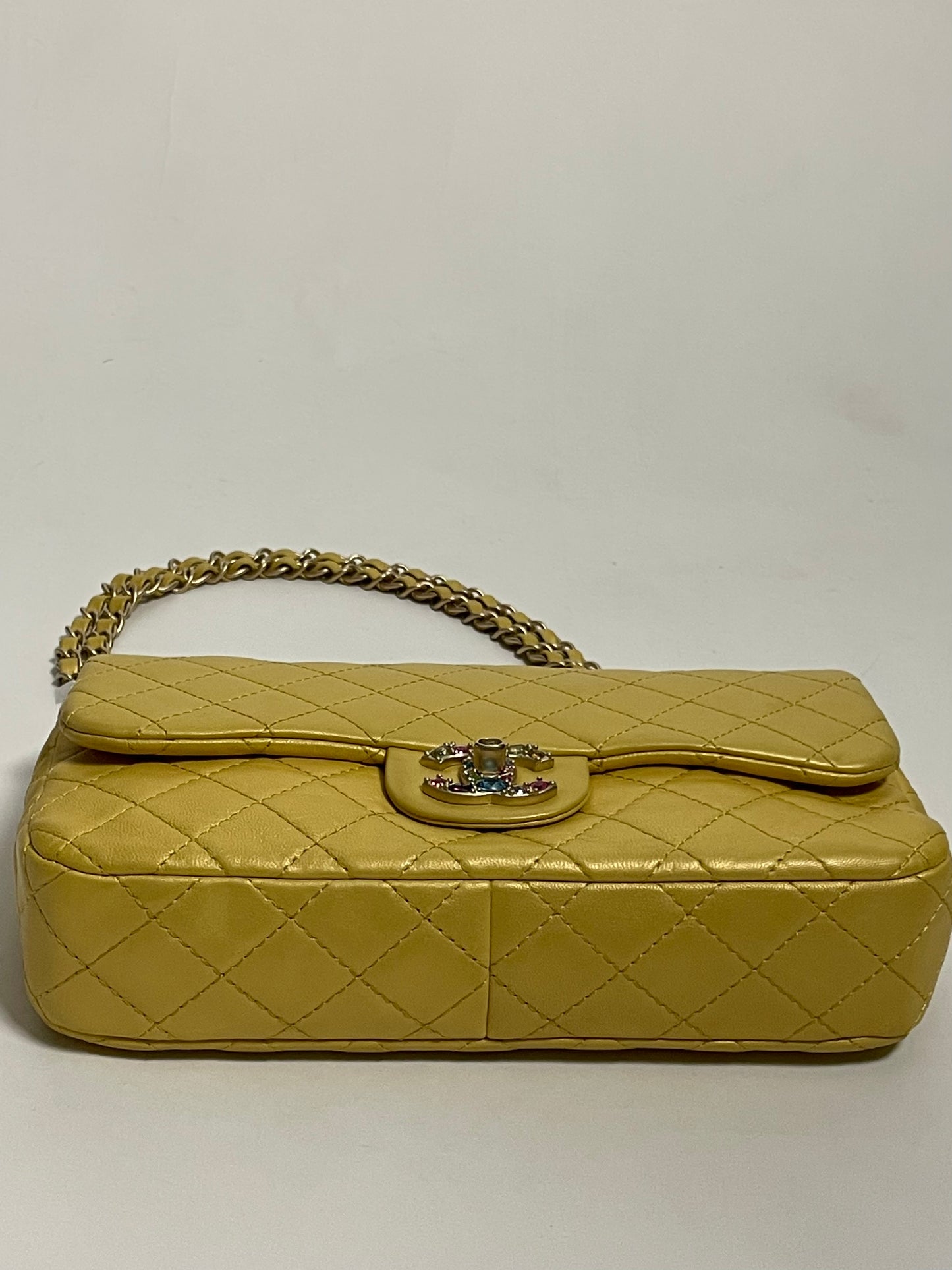 CHANEL jewelled flap bag