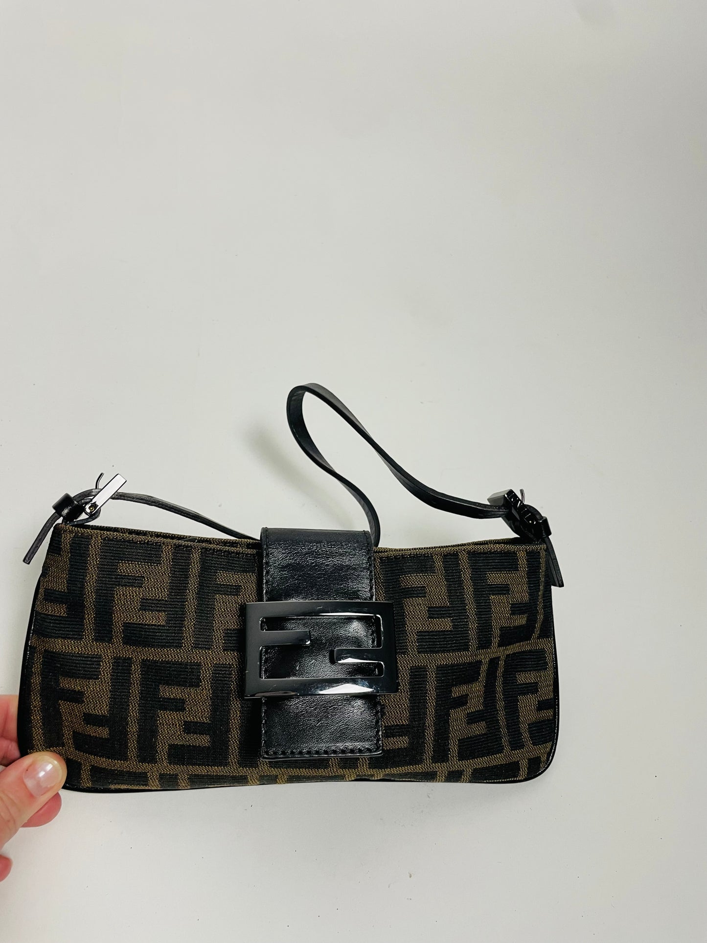 Fendi mini pochette
