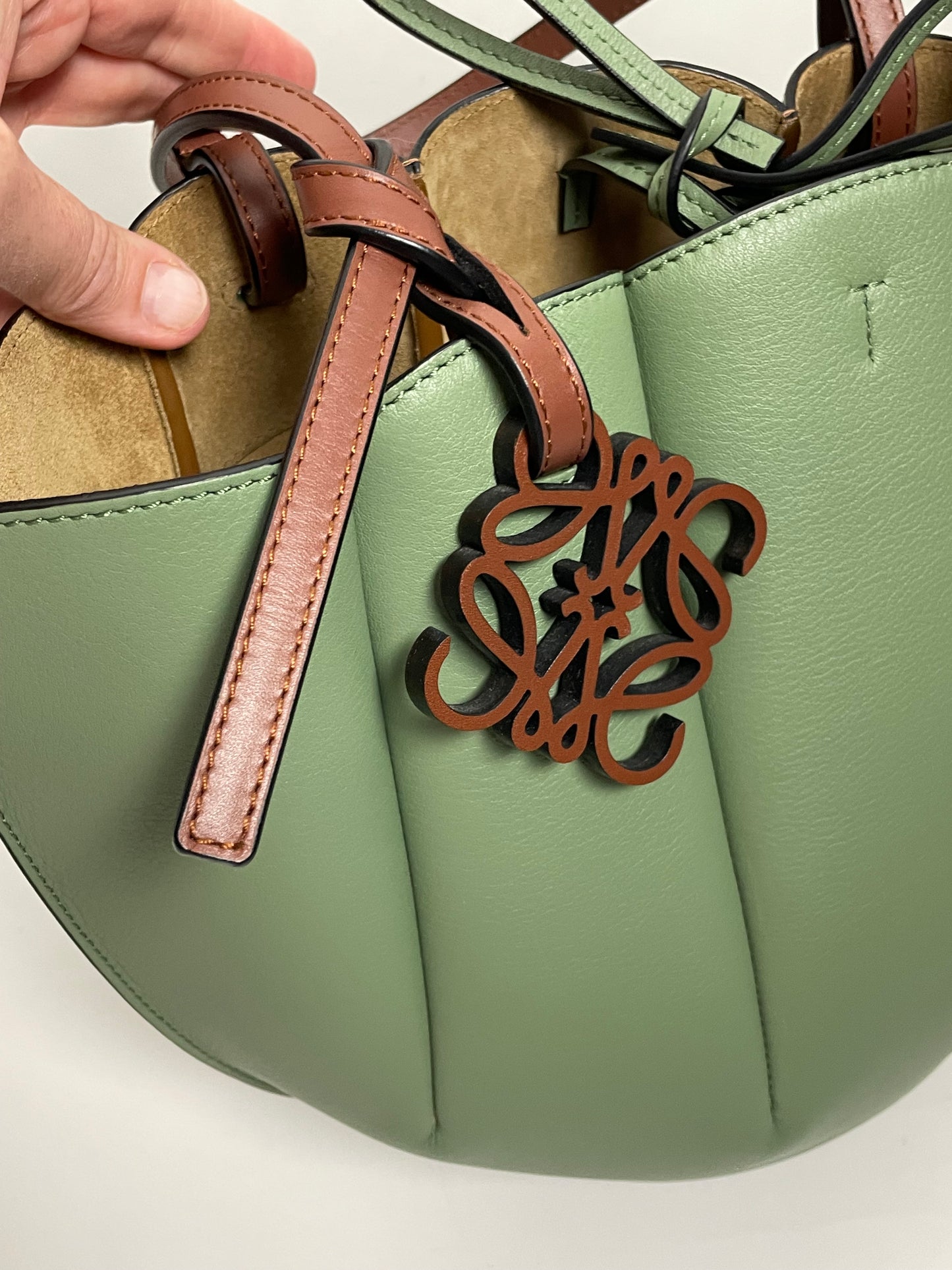 Loewe petal bag small
