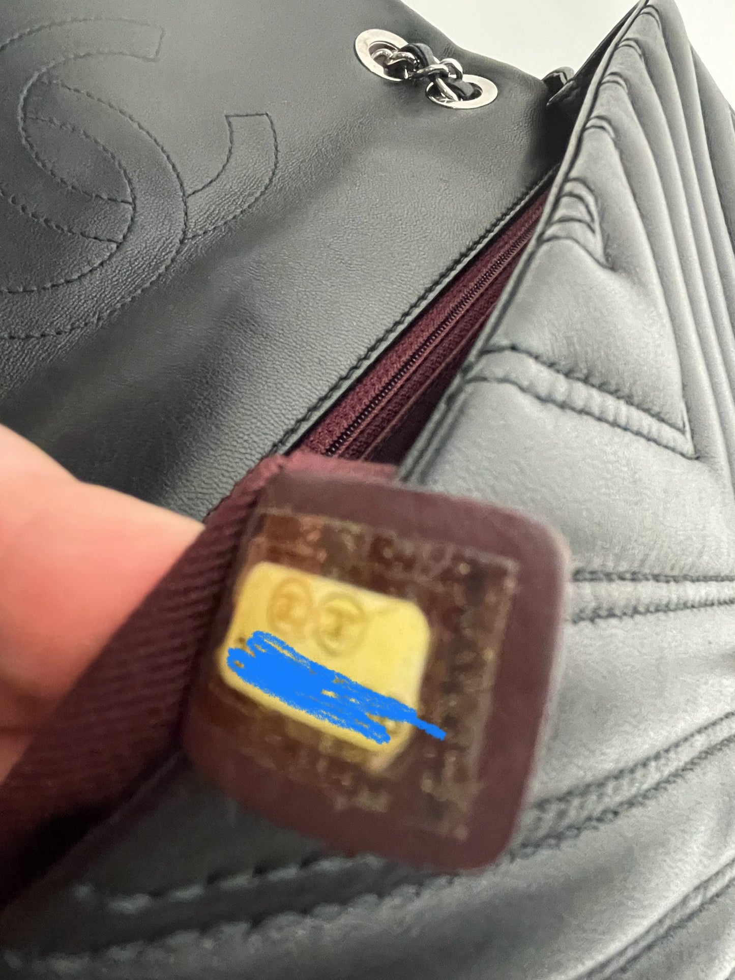 CHANEL single flap medium