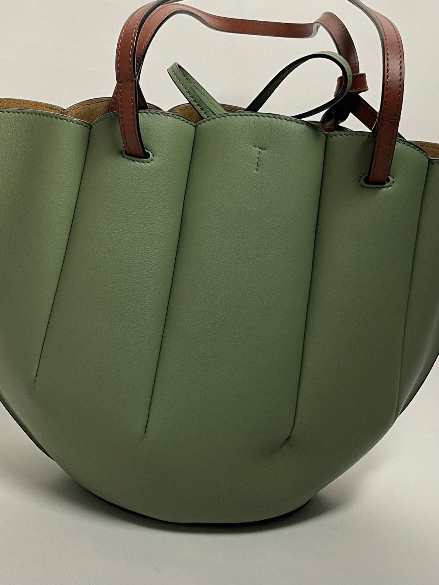 Loewe petal bag small