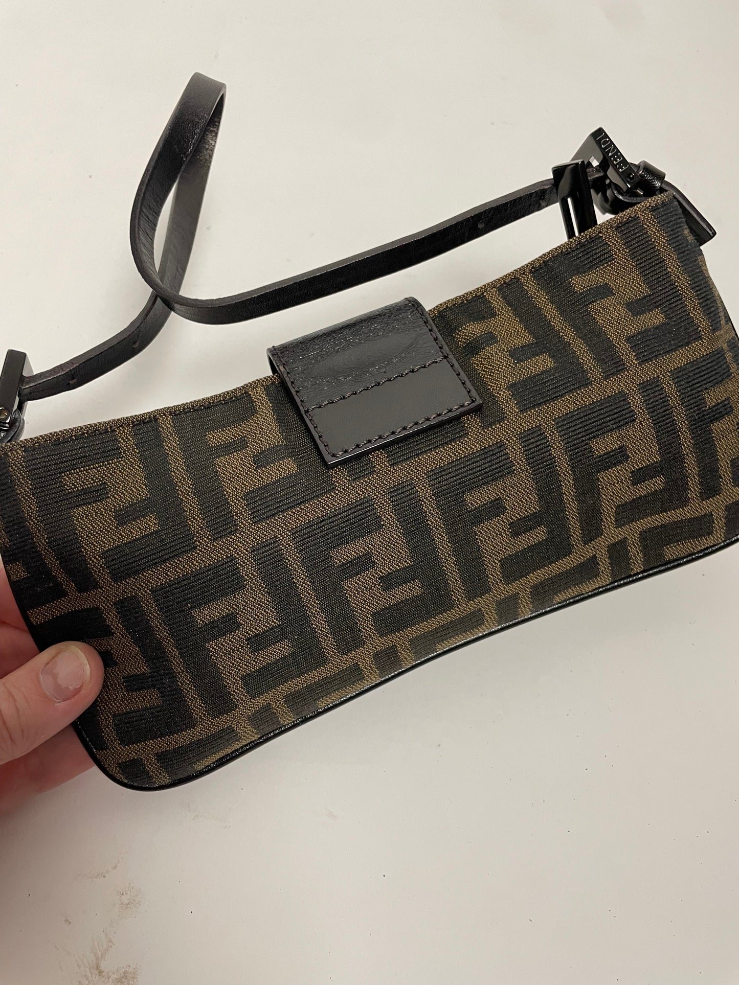 Fendi mini pochette