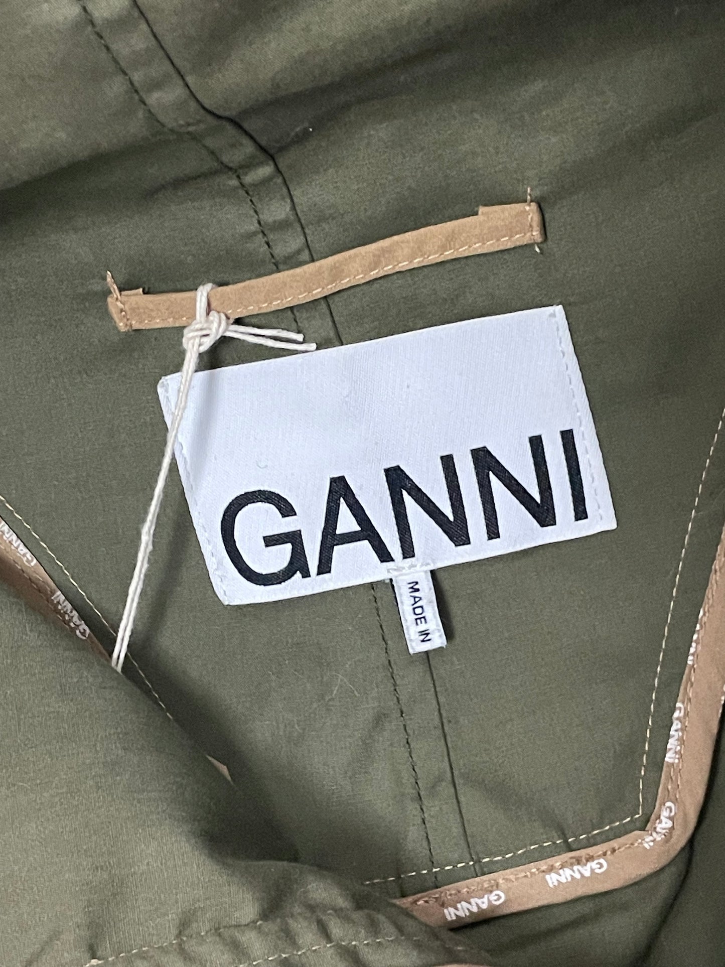 Ganni mac