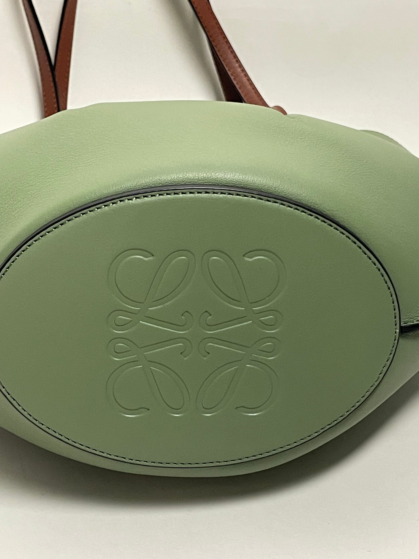 Loewe petal bag small