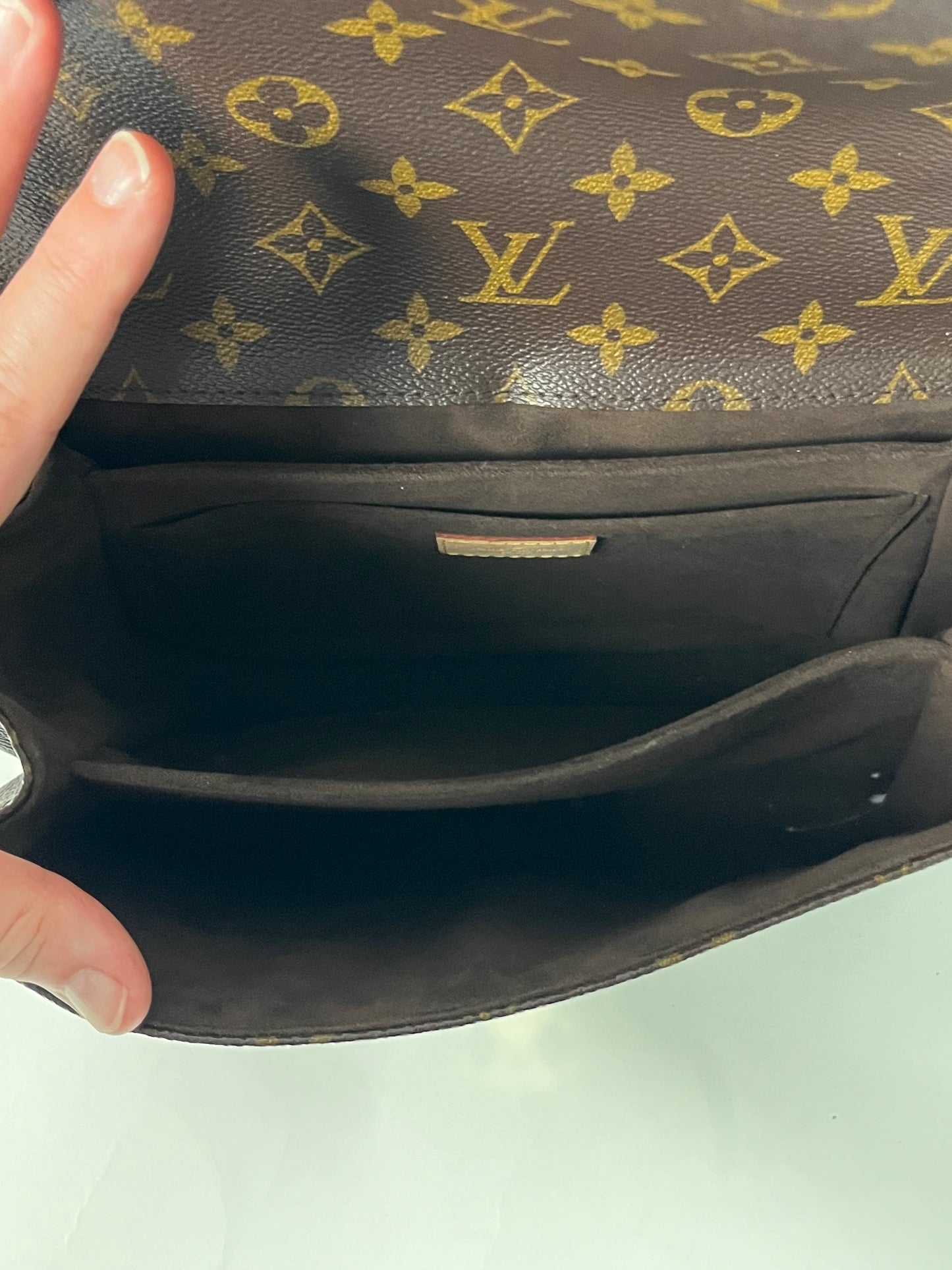 Louis Vuitton metis pochette