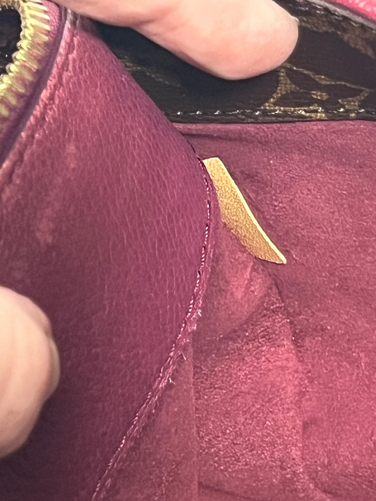 Louis Vuitton Pallas MM