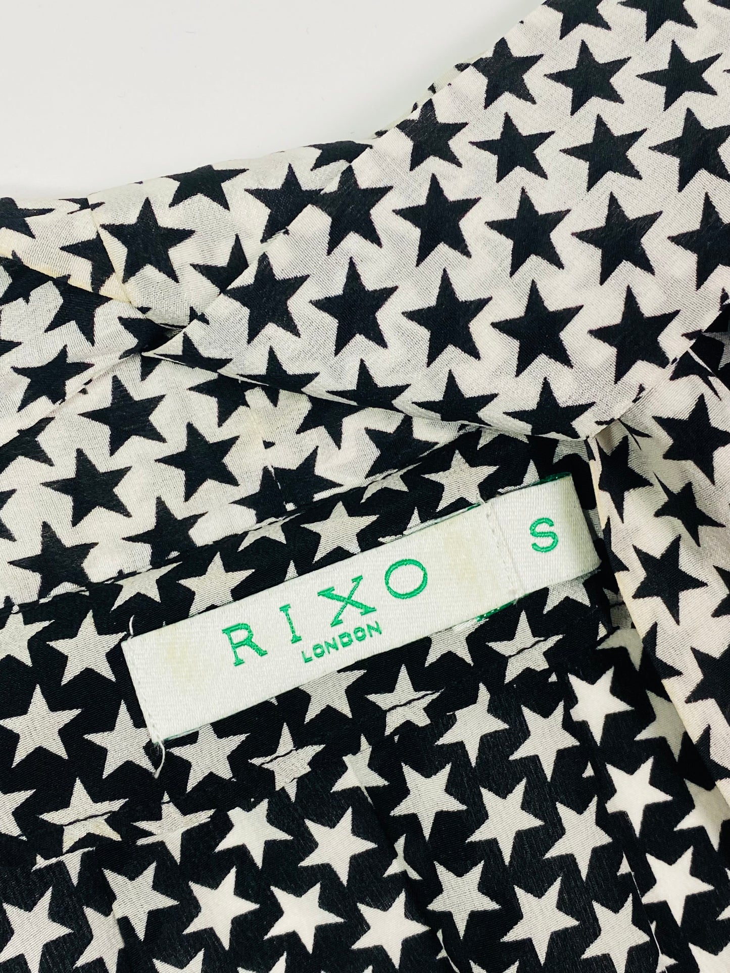 RIXO Monochrome Blouse