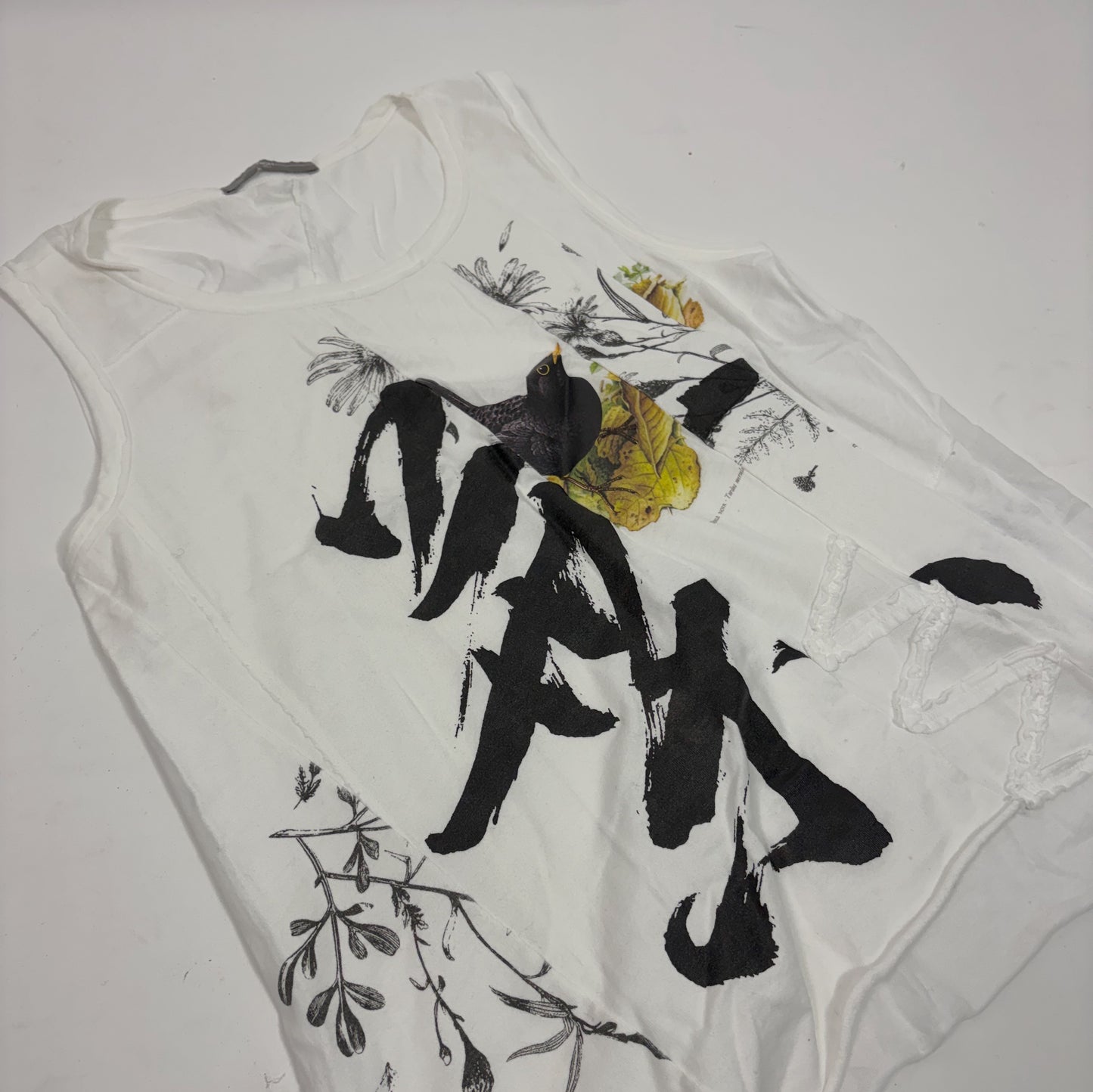 HIGH Sleeveless Graphic Tank Top