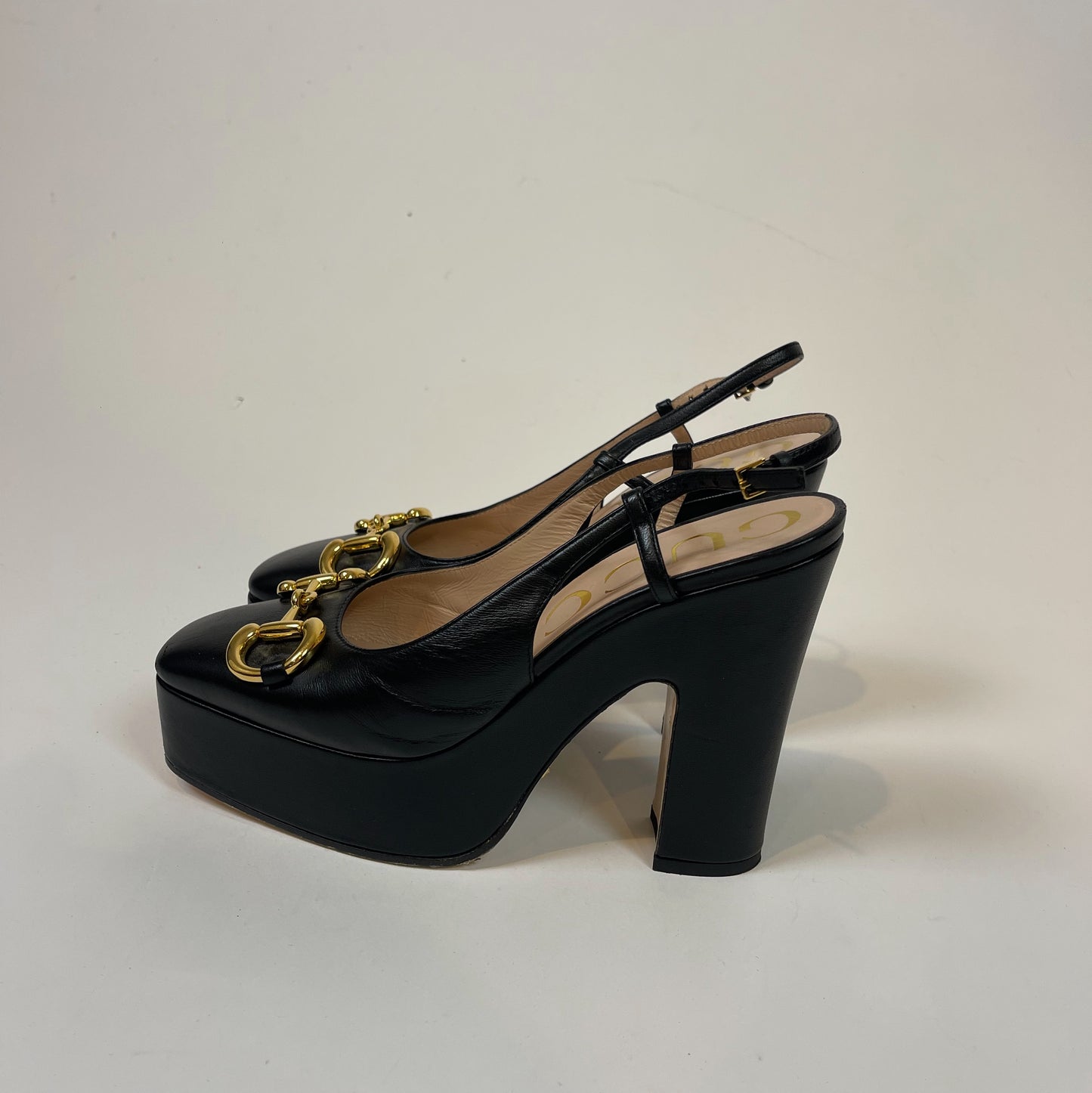 Gucci Sling Back Pumps