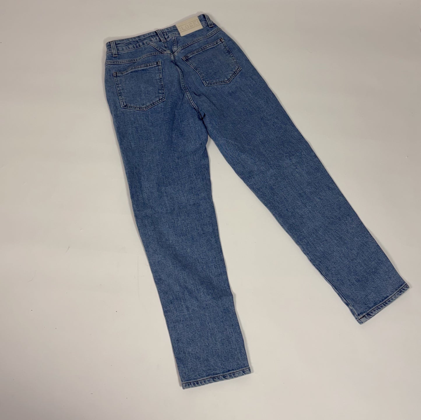 Closed Light Wash Jeans