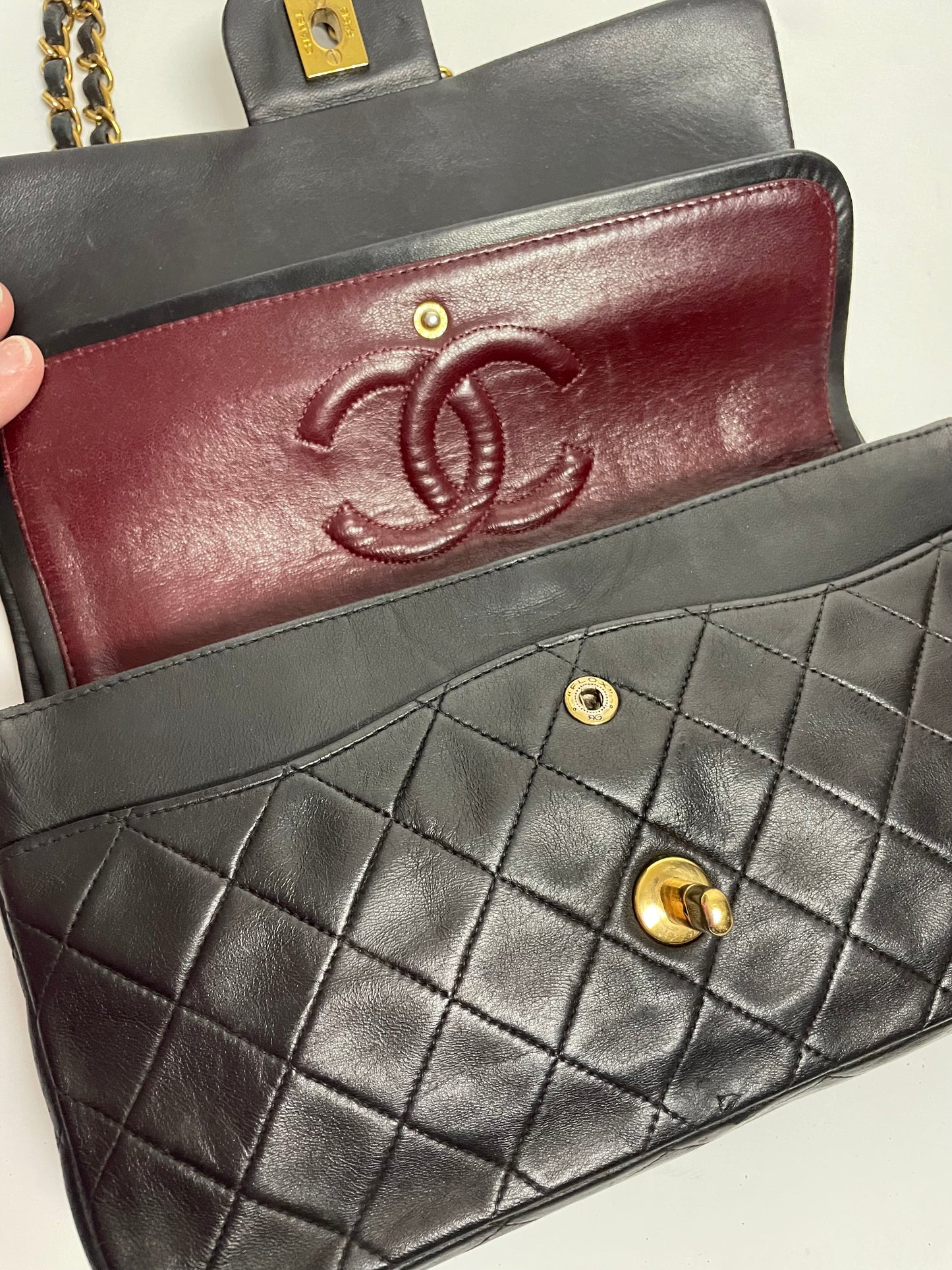 CHANEL medium double flap
