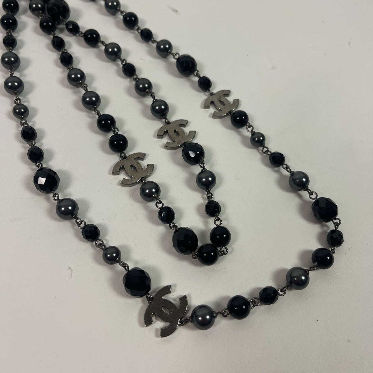 CHANEL coco black and silver long necklace