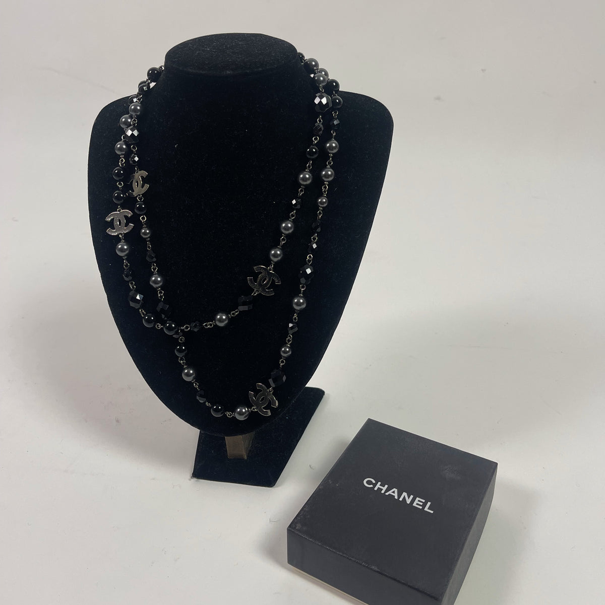CHANEL coco black and silver long necklace