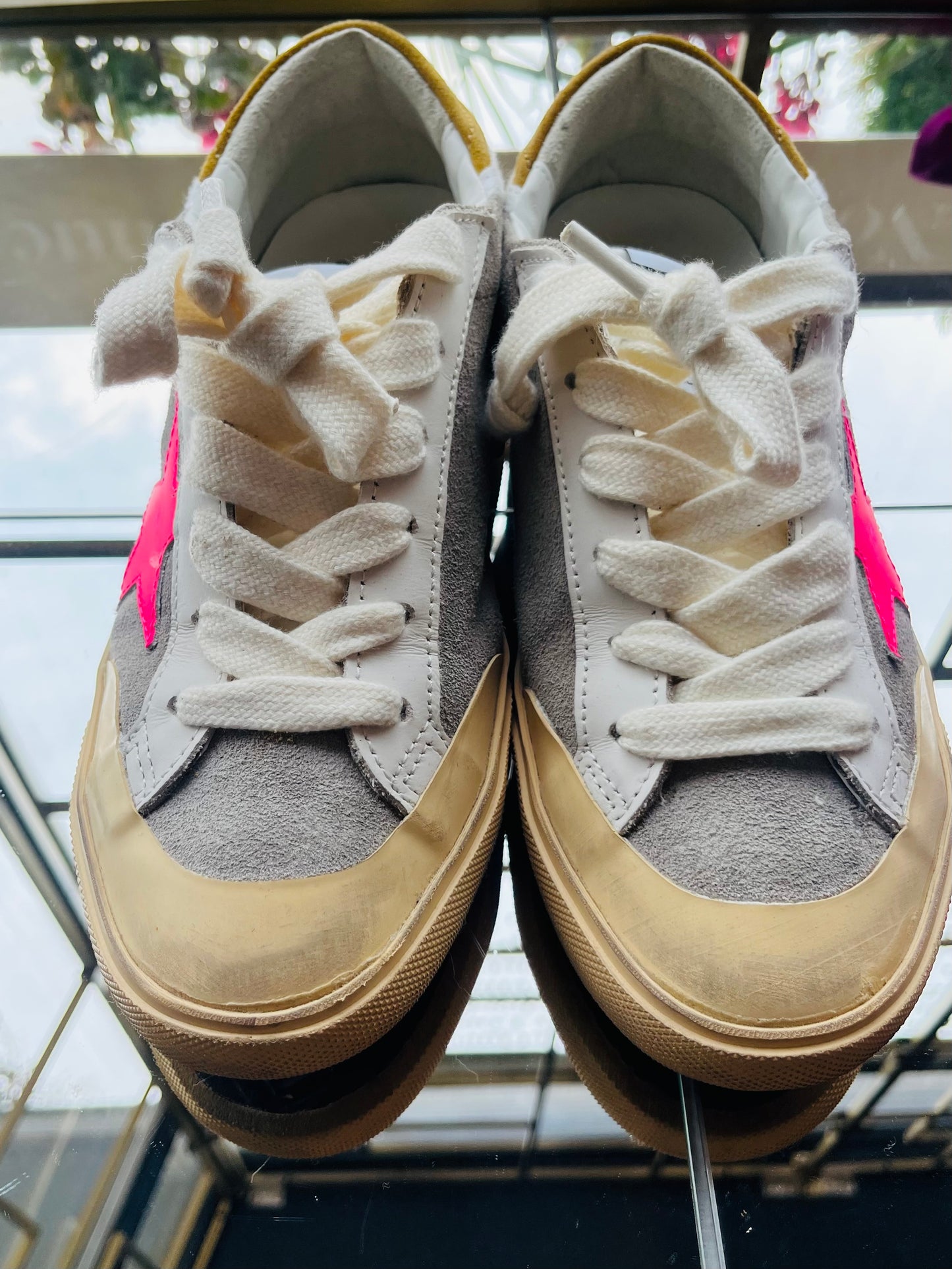 Golden Goose Superstar size 38