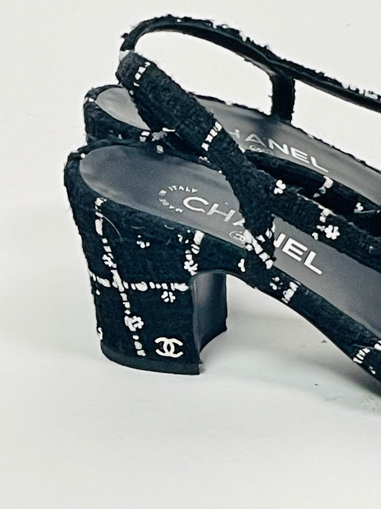 CHANEL slingback pumps