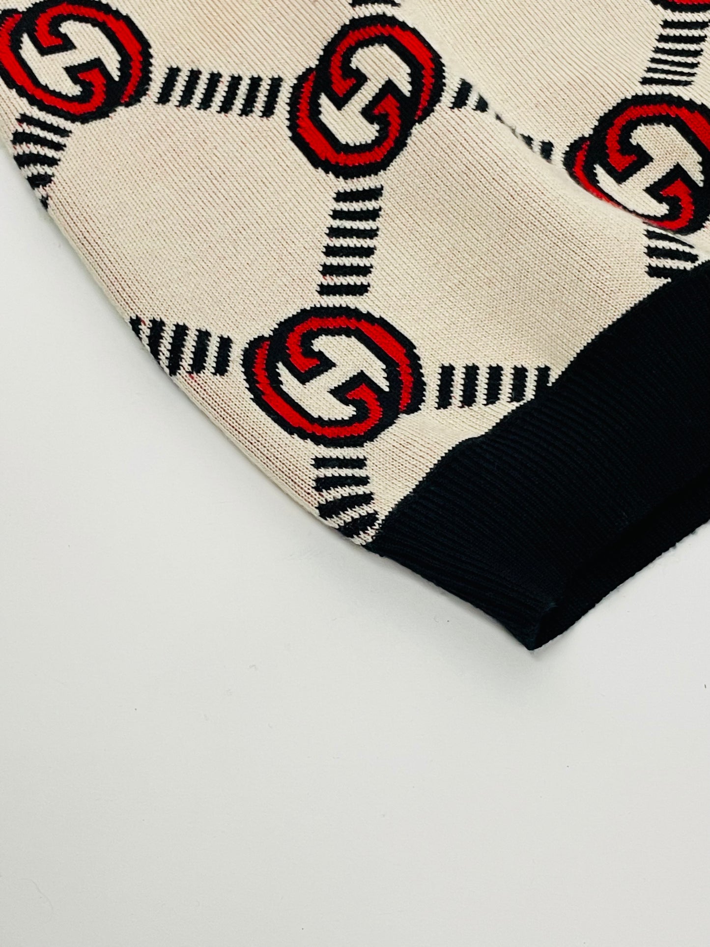 Gucci reversible sweater