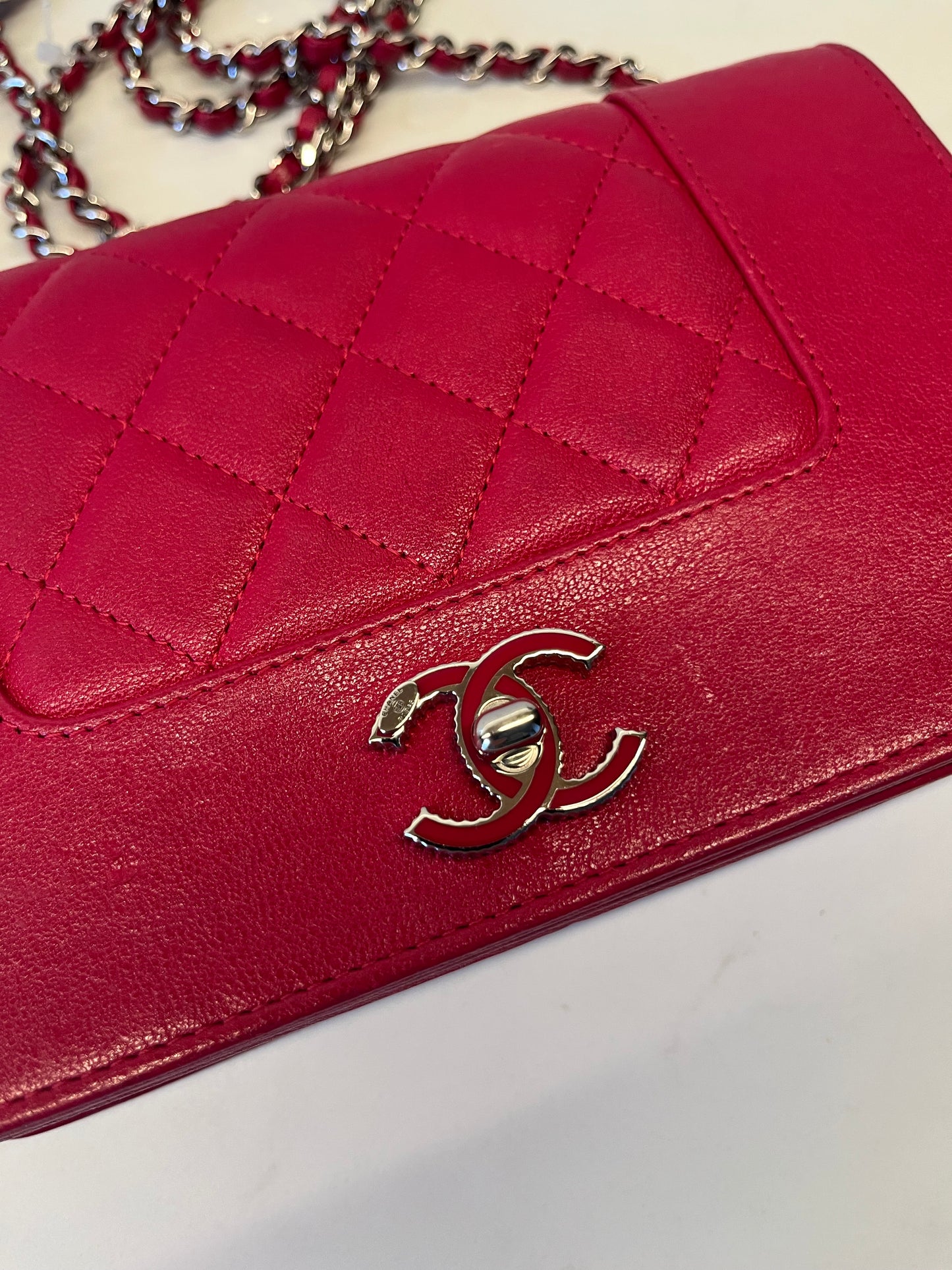 CHANEL Mademoiselle WOC