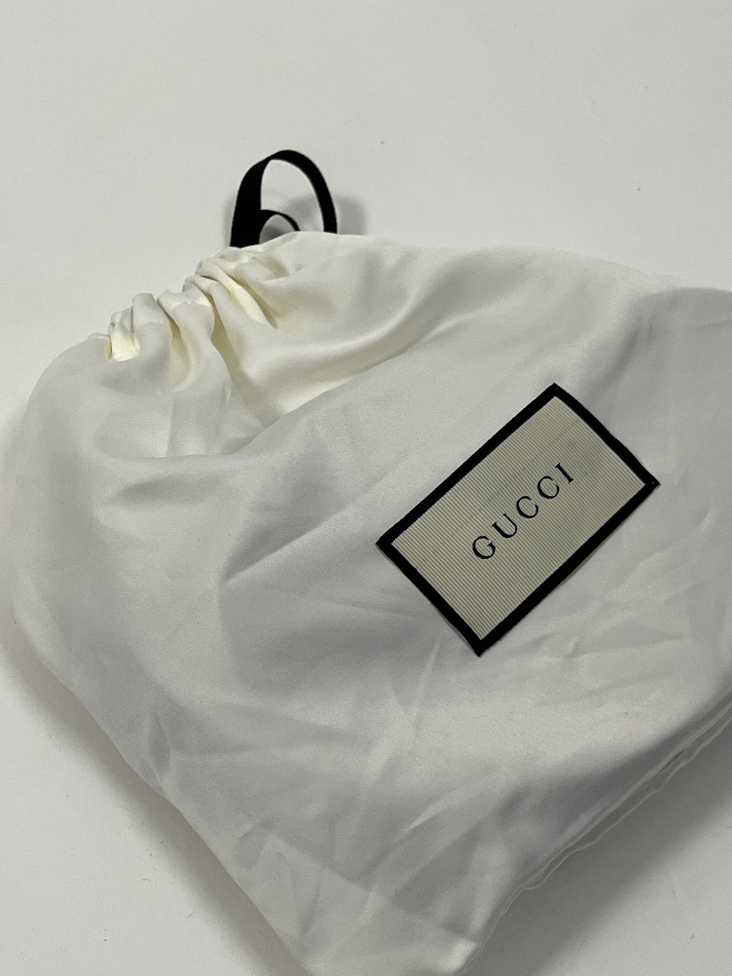 Gucci Marmont belt off white