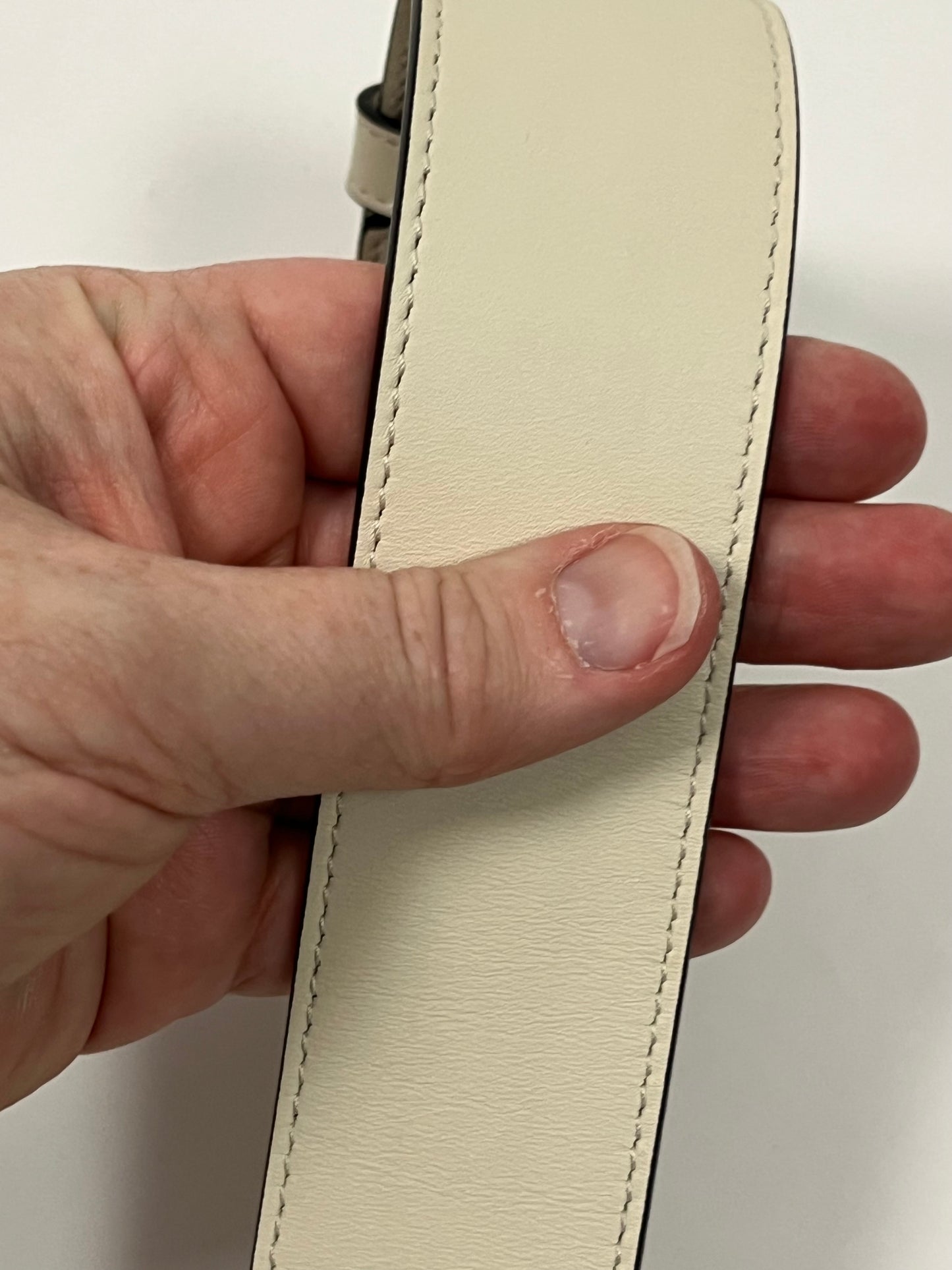 Gucci Marmont belt off white