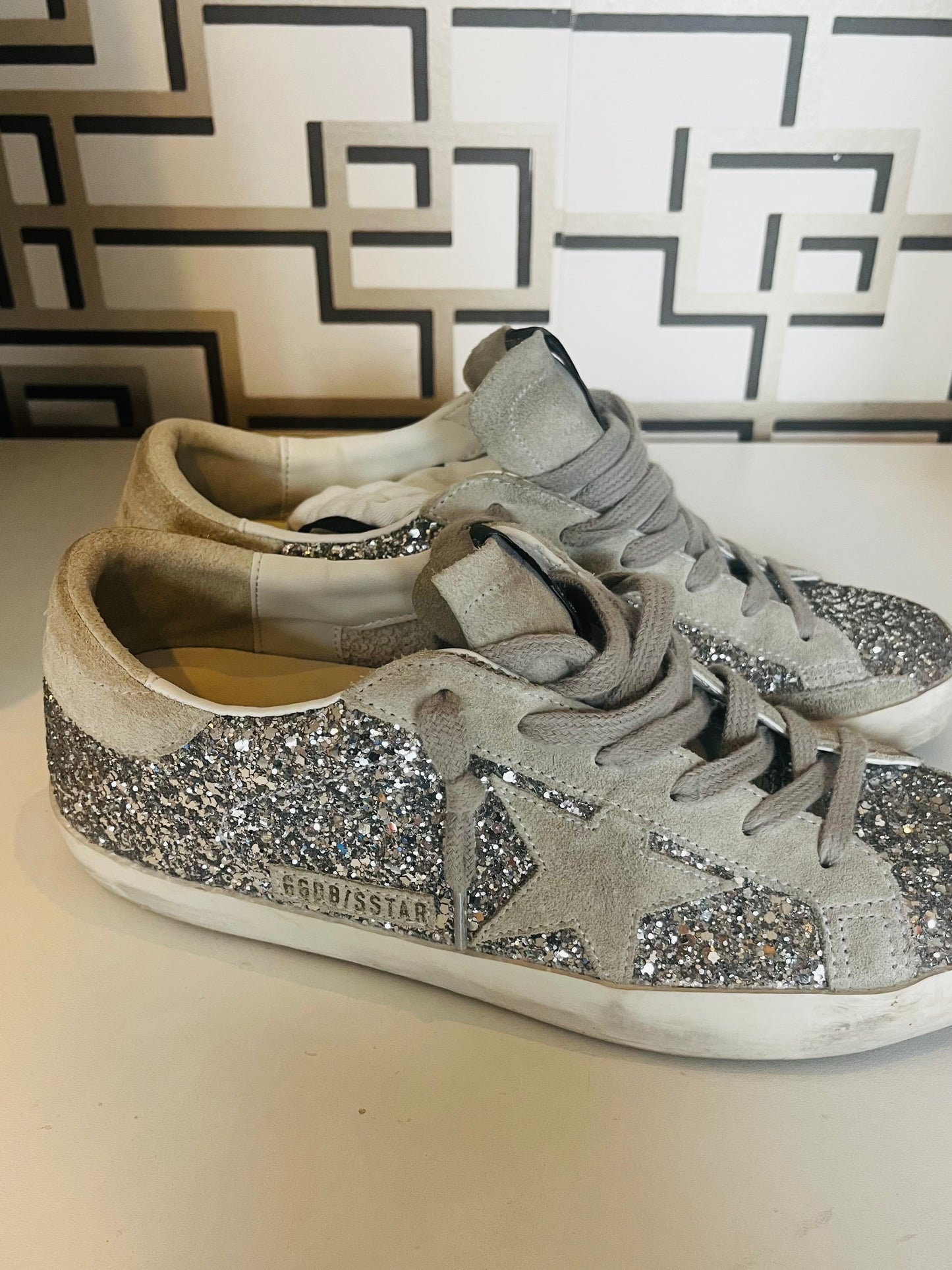 Golden Goose Deluxe superstars size 39
