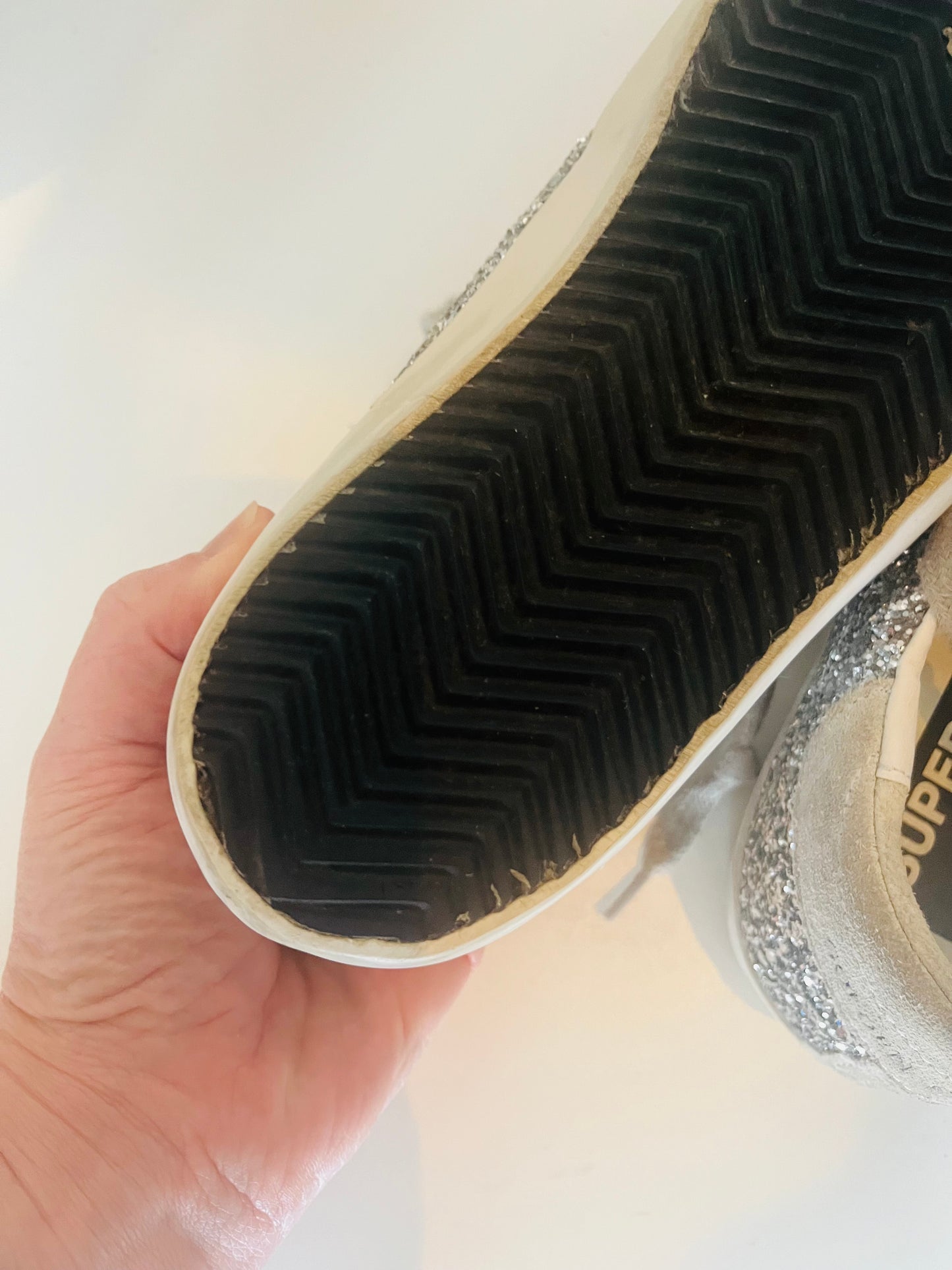 Golden Goose Deluxe superstars size 39