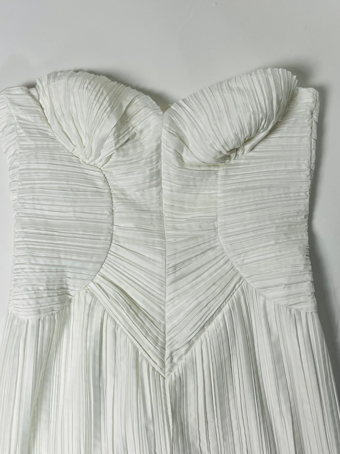 Cult Gaia Ashika gown