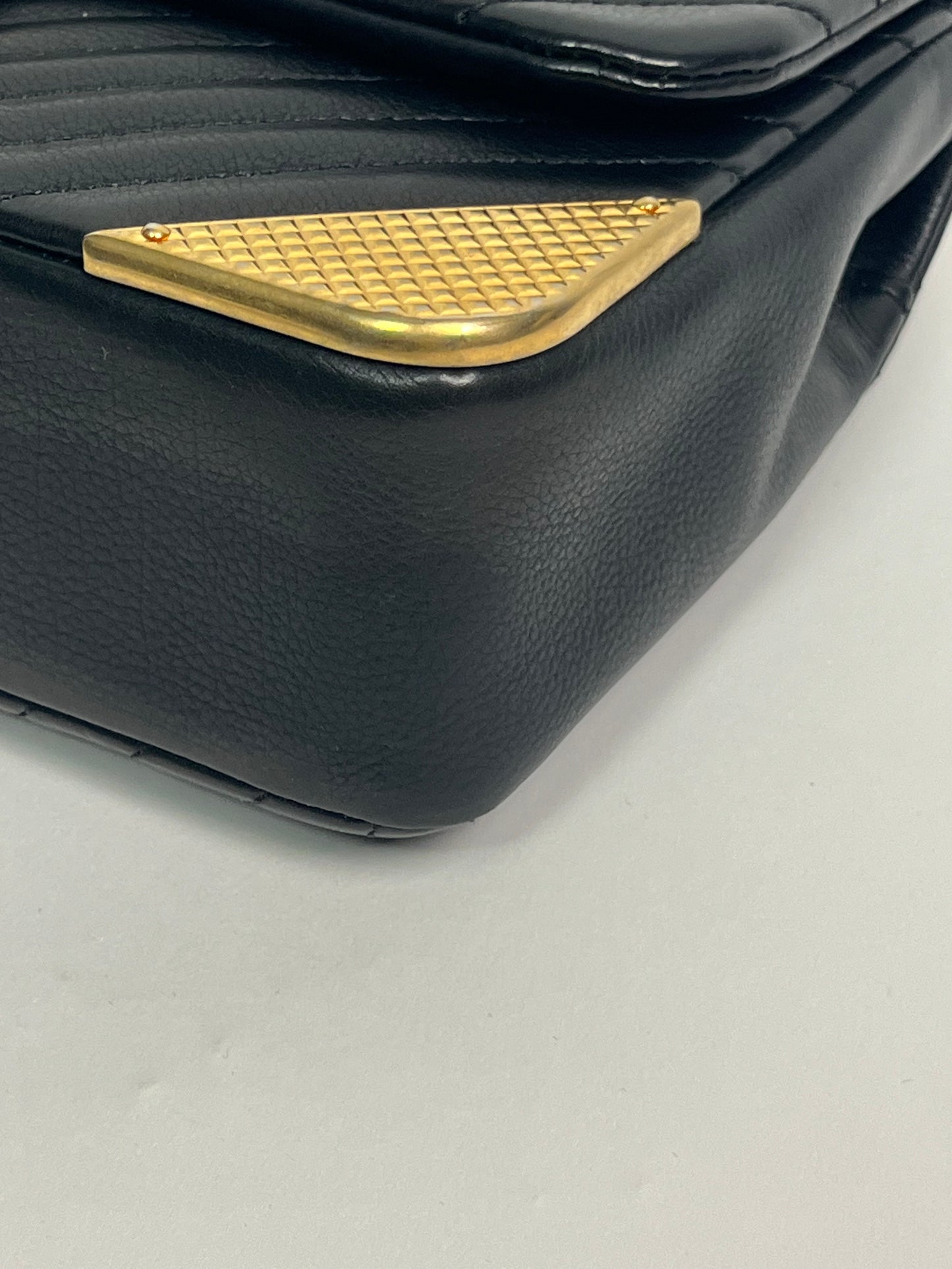 CHANEL rock the corner chevron flap.