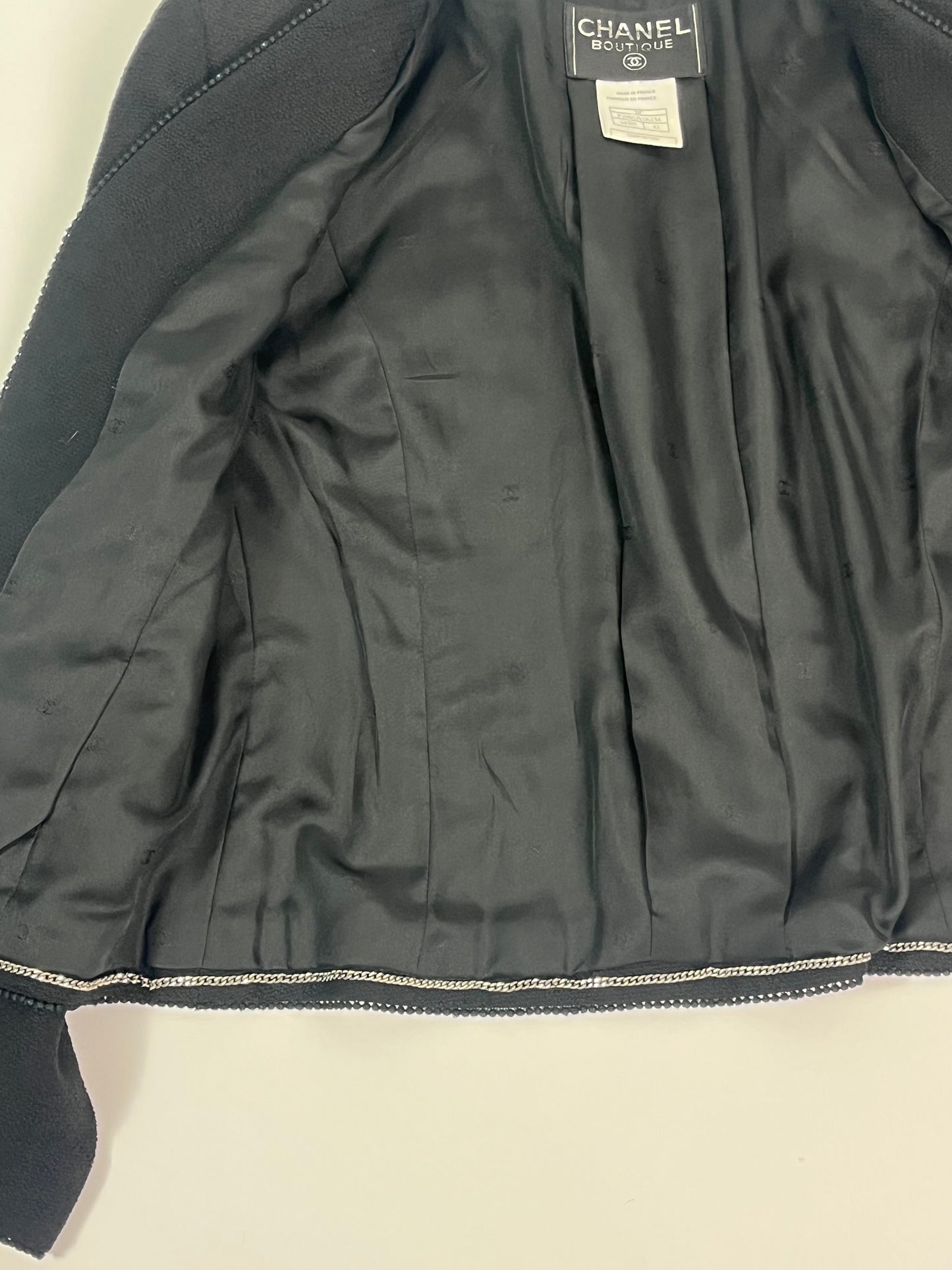 CHANEL little black suit ( Vintage )