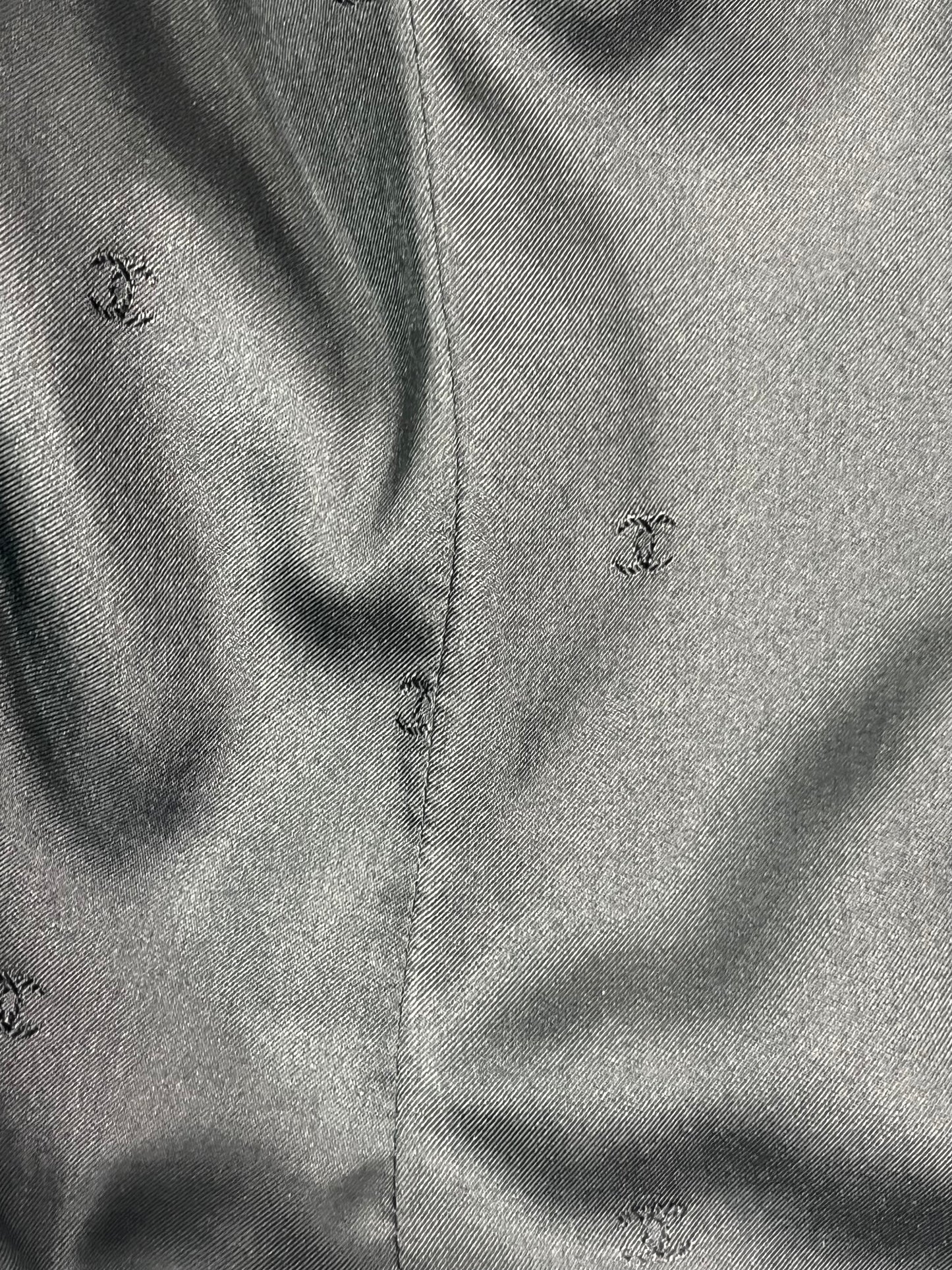 CHANEL little black suit ( Vintage )