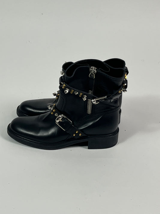 Gucci biker boots size 38