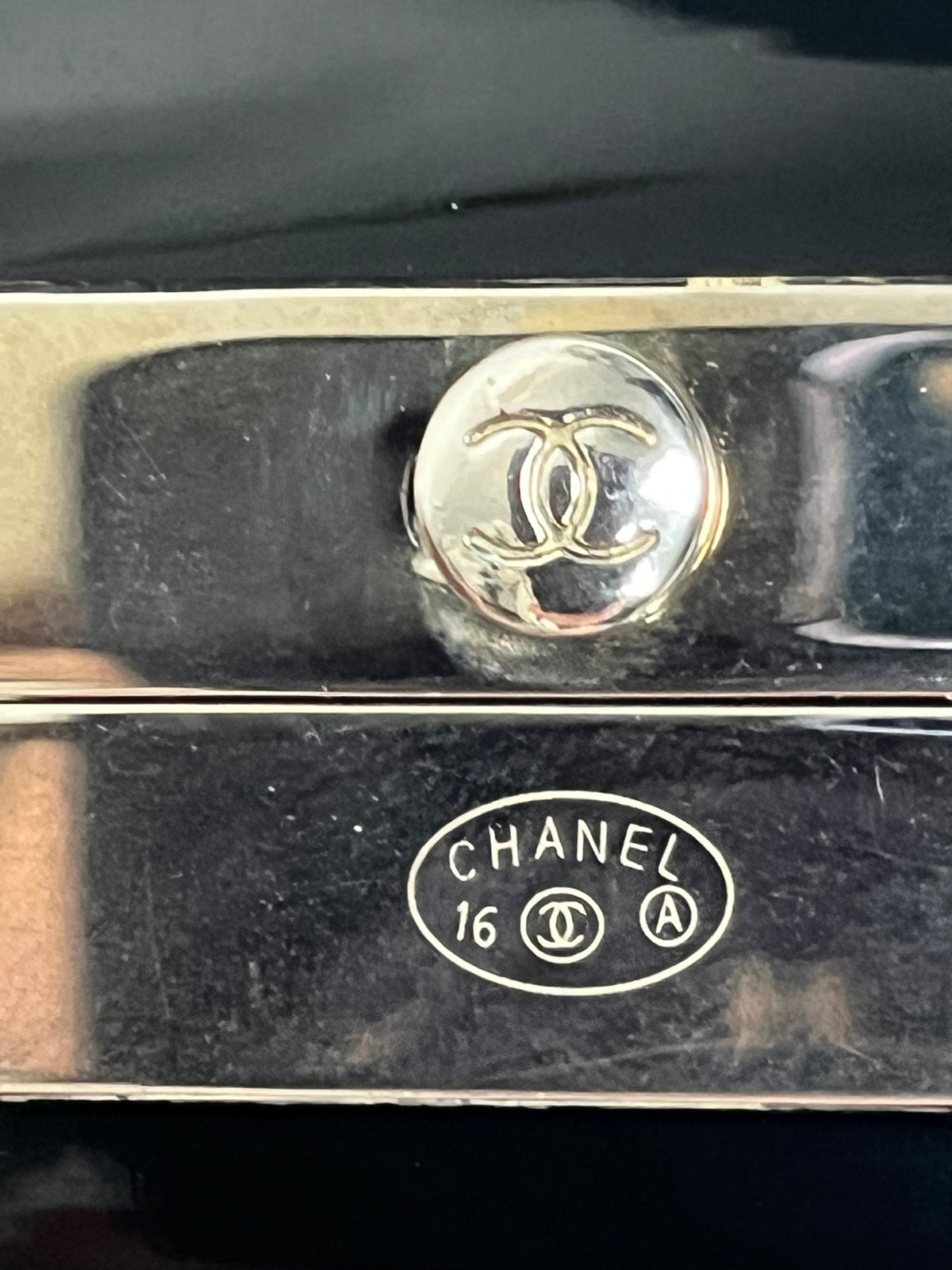 CHANEL resin cuff