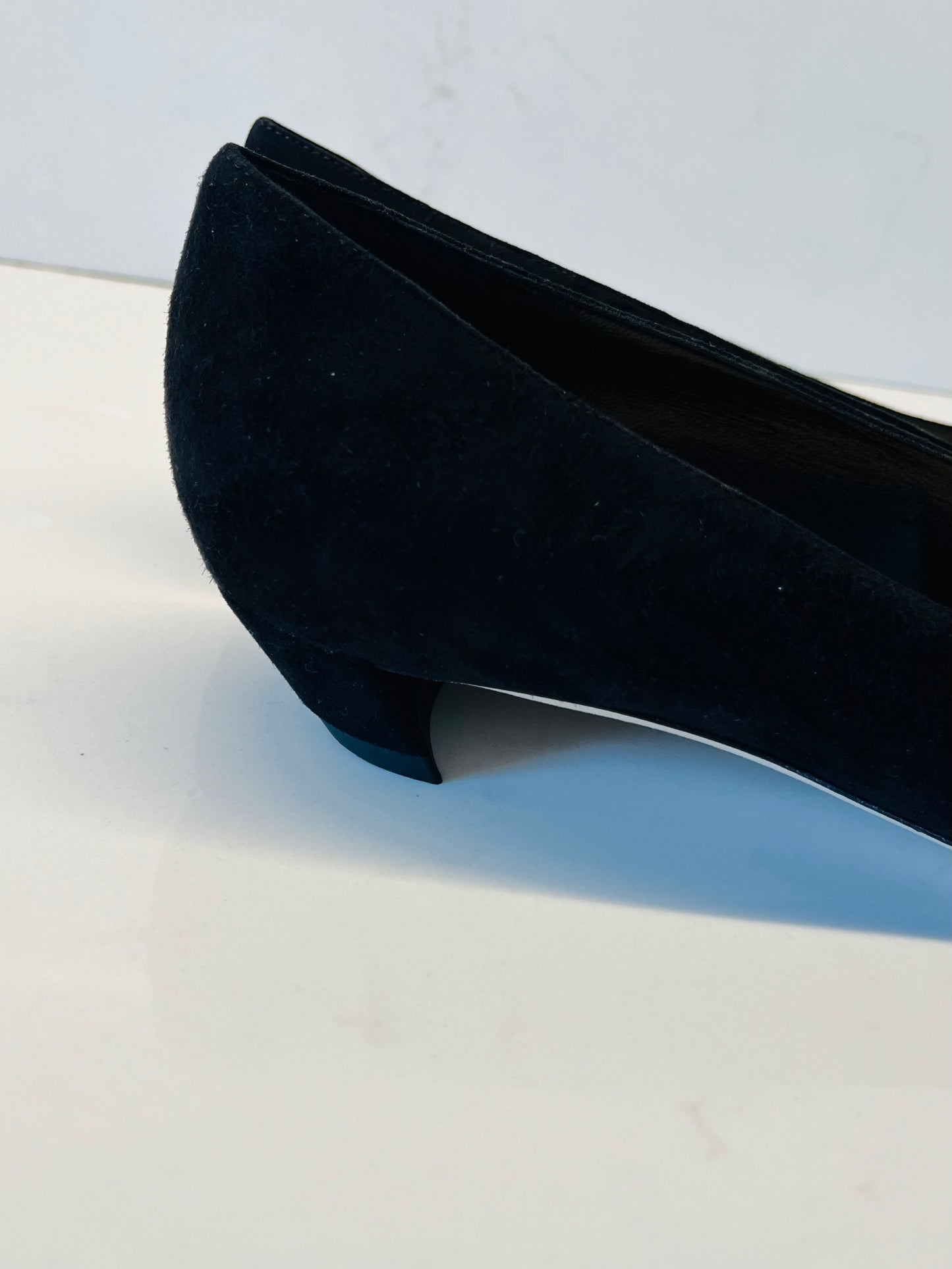 Christian Dior suede flats