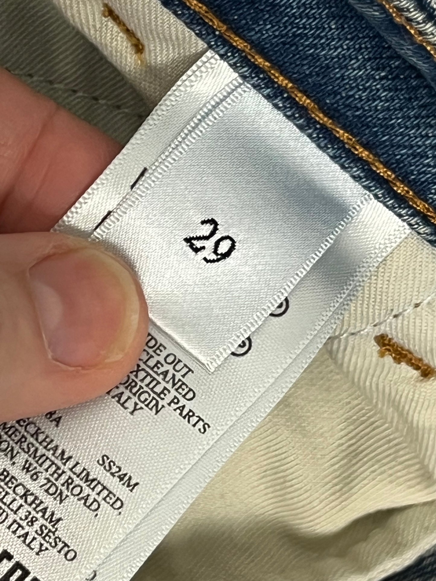 Victoria Beckham vintage wash denims size 29
