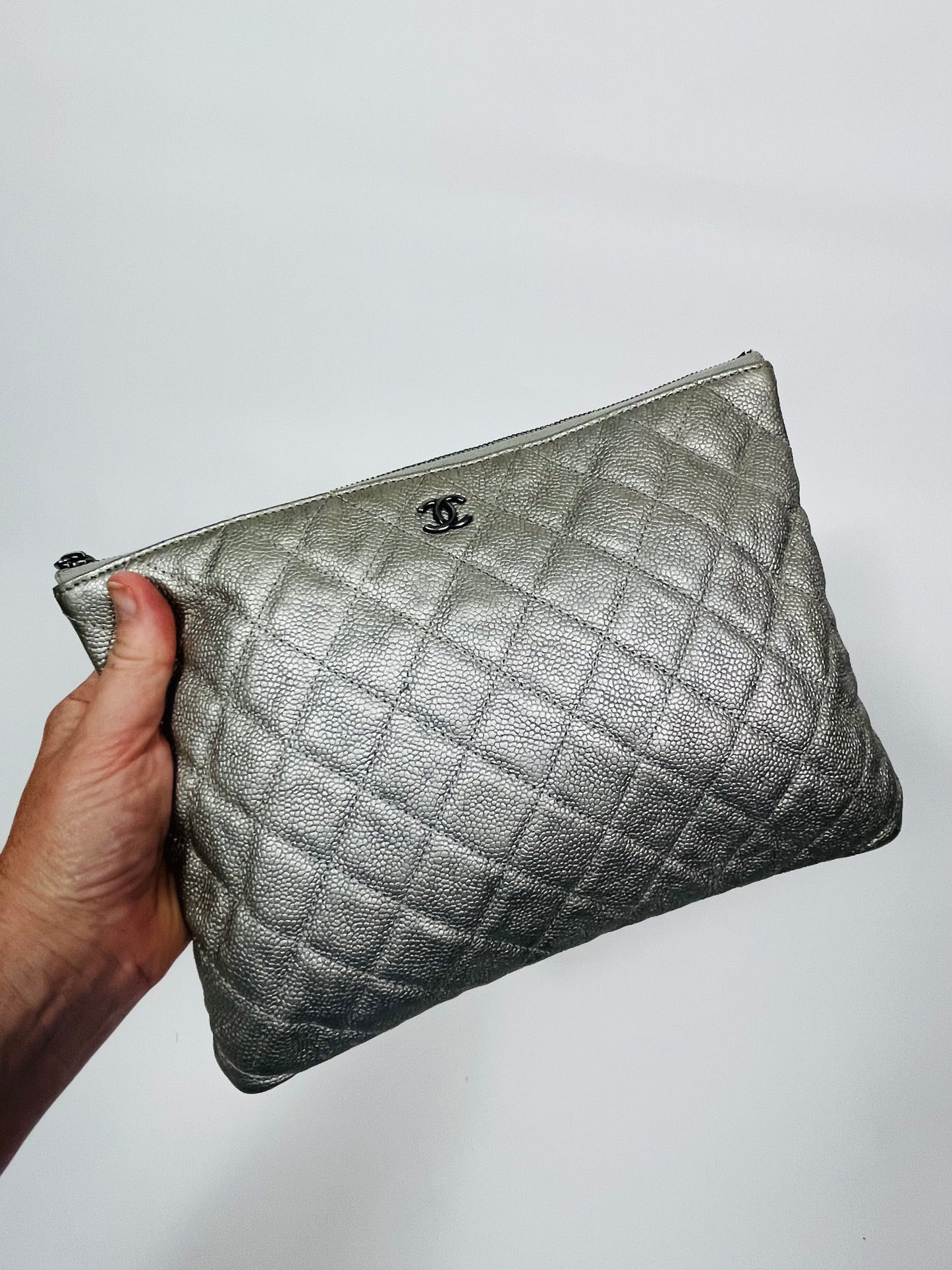CHANEL Caviar Clutch