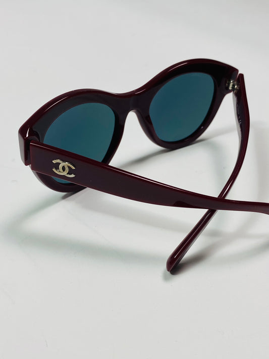 CHANEL sunglasses