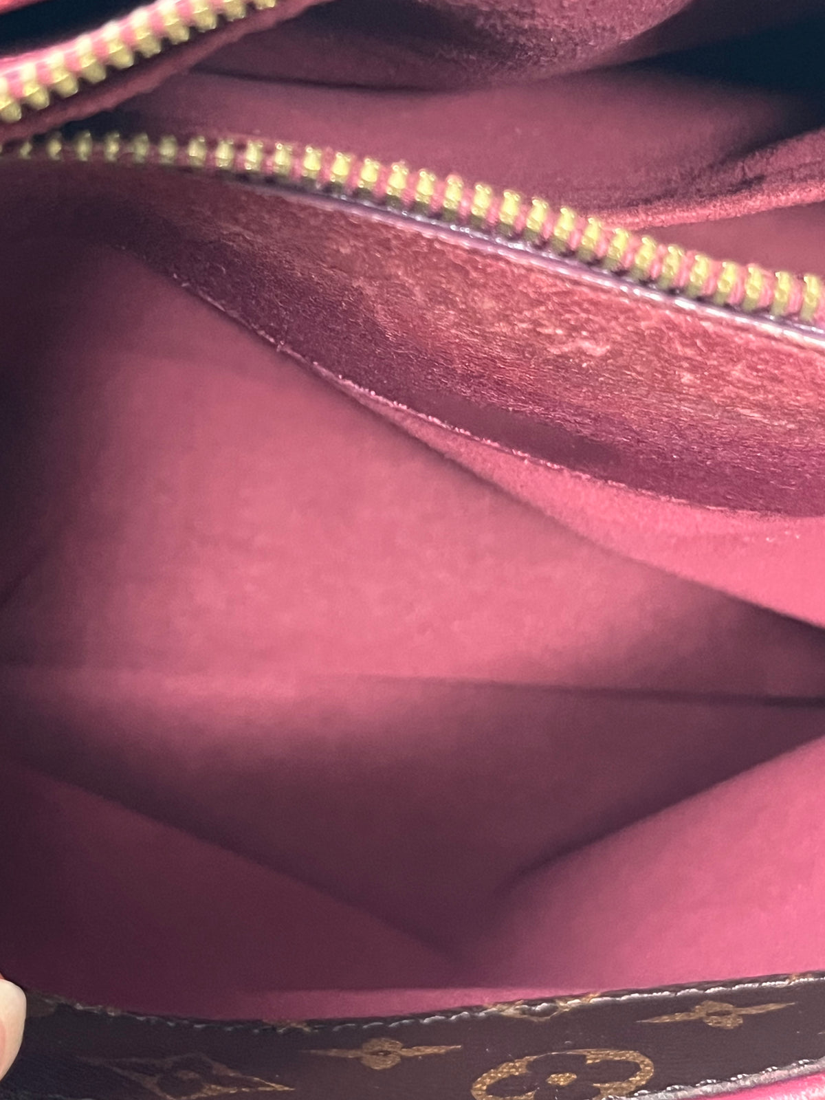 Louis Vuitton Pallas MM