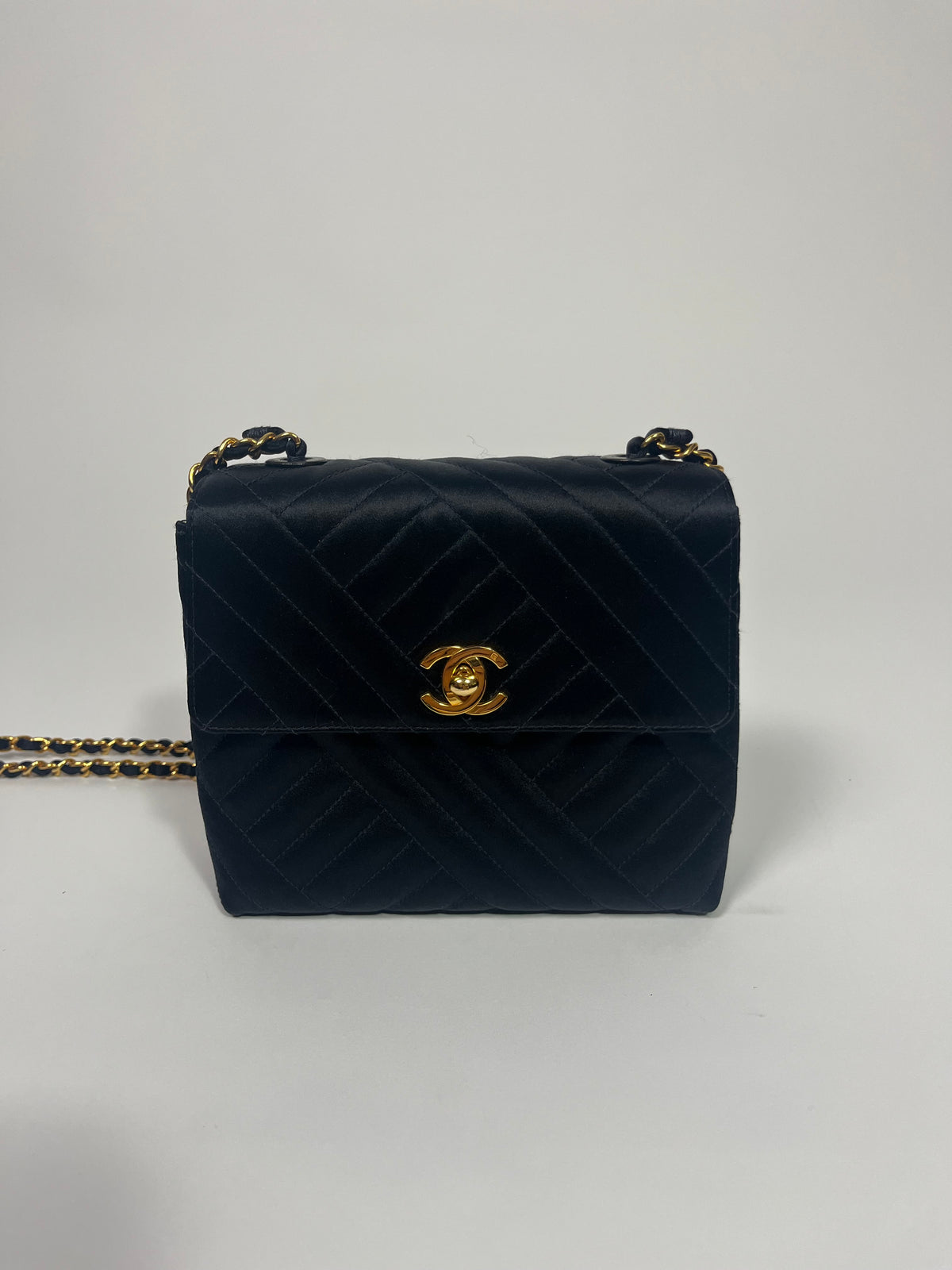 Vintage CHANEL satin bag