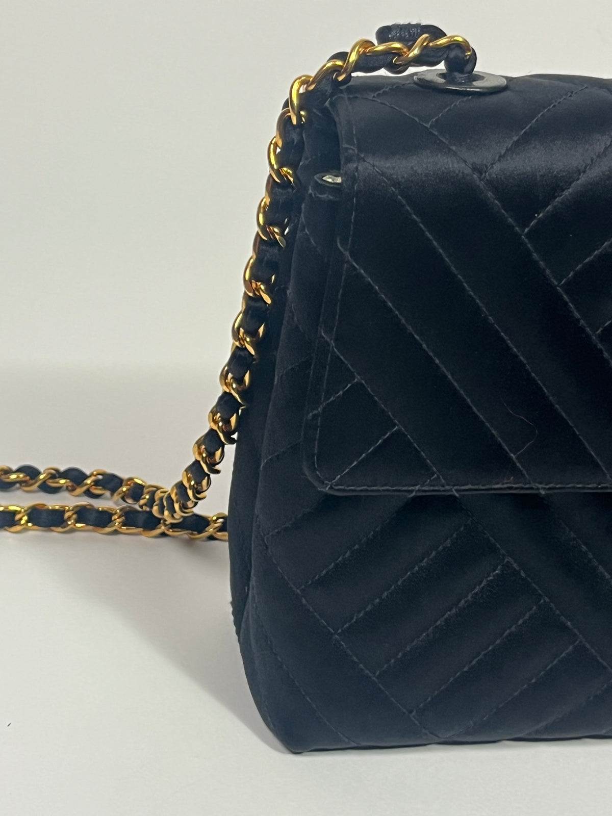 Vintage CHANEL satin bag