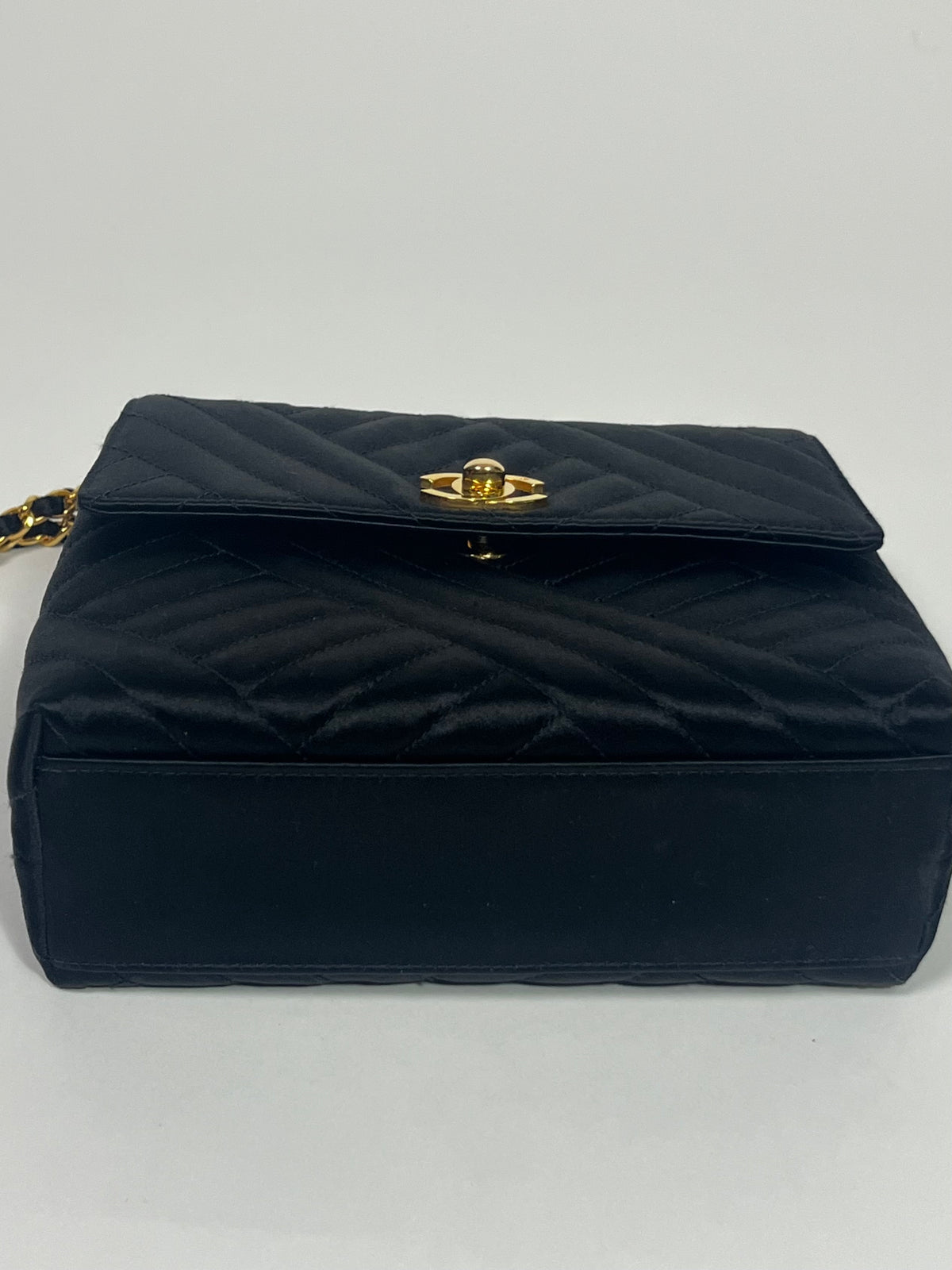Vintage CHANEL satin bag
